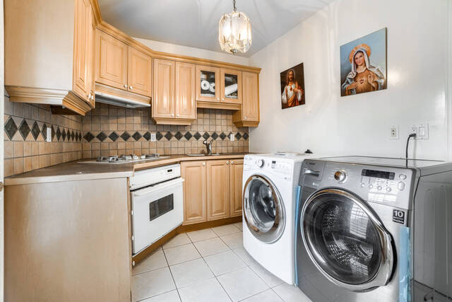 541 Ossington Avenue, Toronto - photo 36