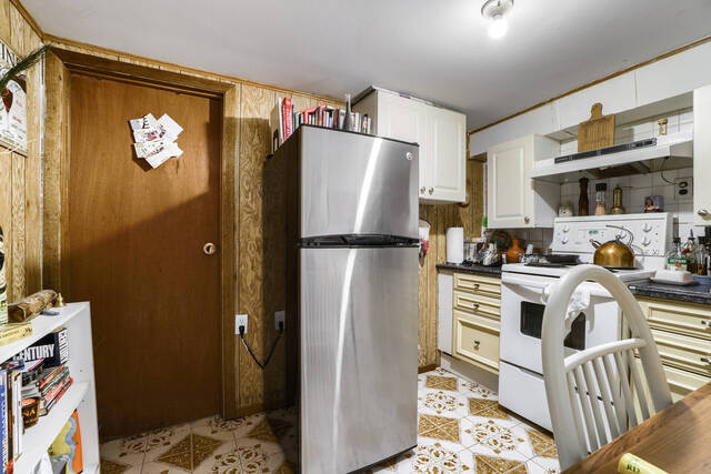 541 Ossington Avenue, Toronto - photo 45