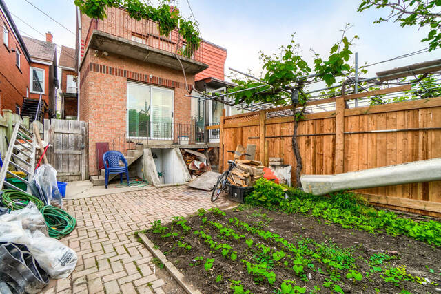 541 Ossington Avenue, Toronto - photo 54