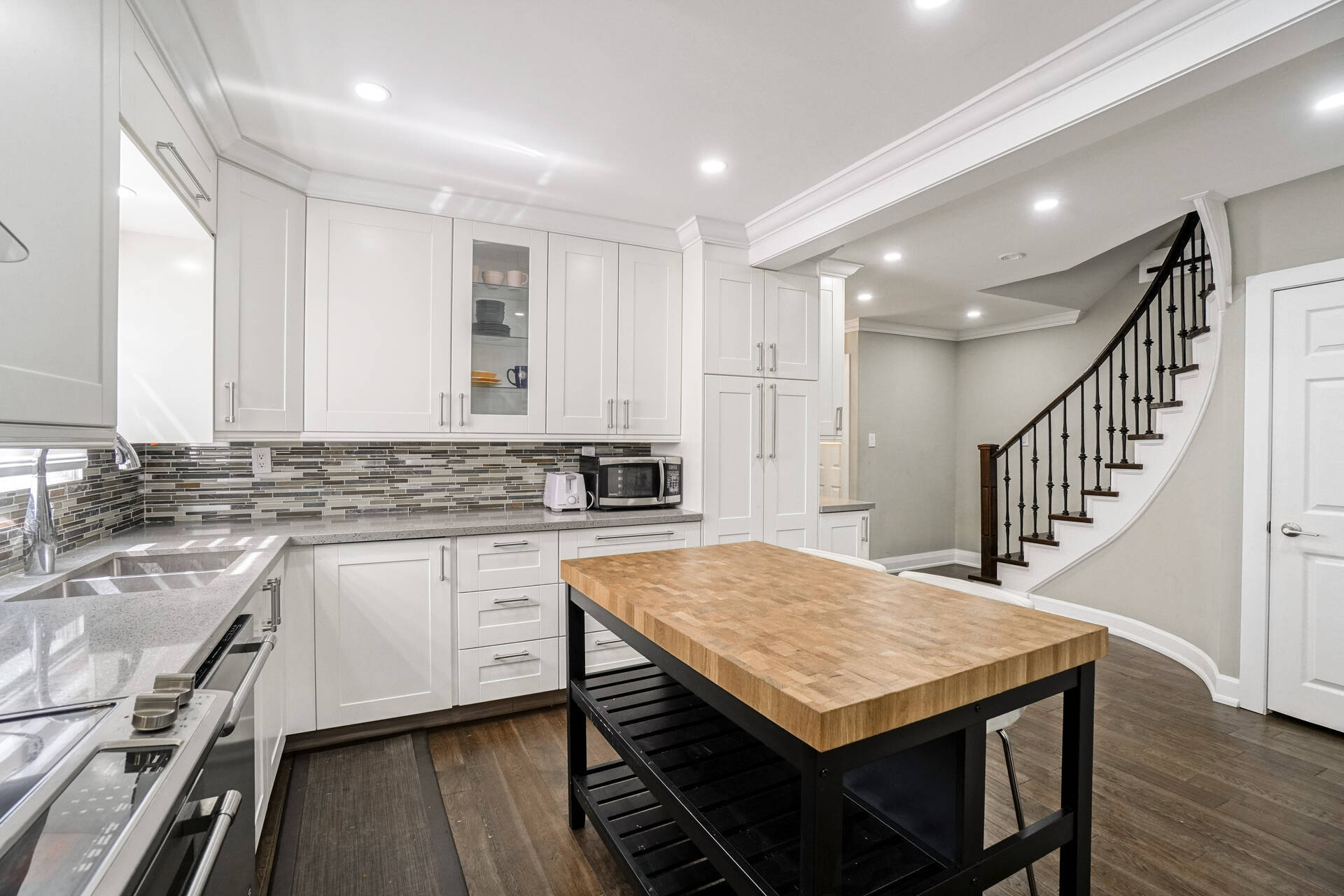 2044756