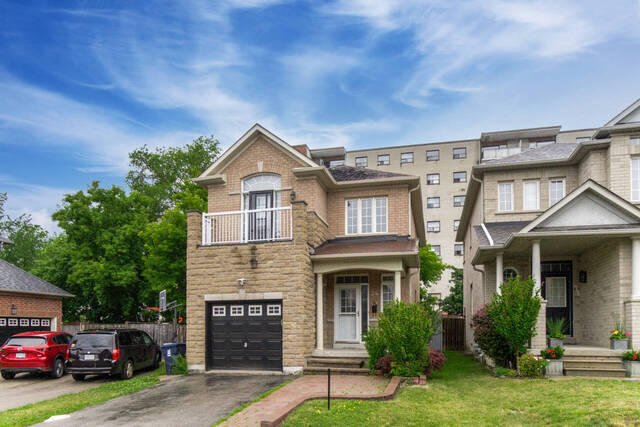 24 Maurice Coulter Mews, North York - photo 2