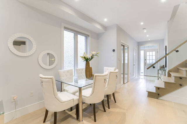 24 Maurice Coulter Mews, North York - photo 8