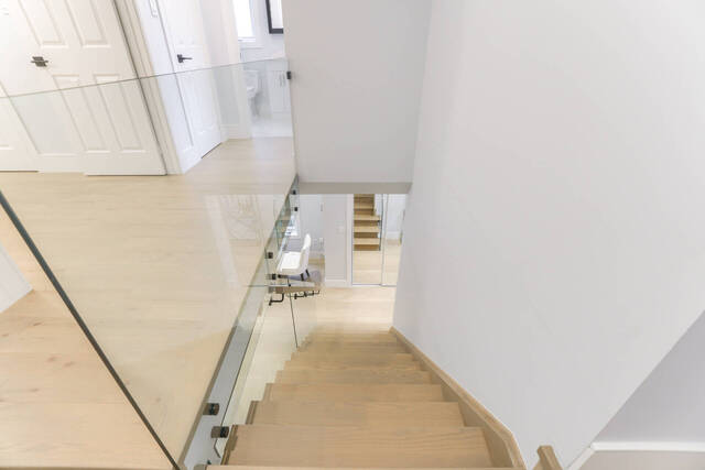 24 Maurice Coulter Mews, North York - photo 19
