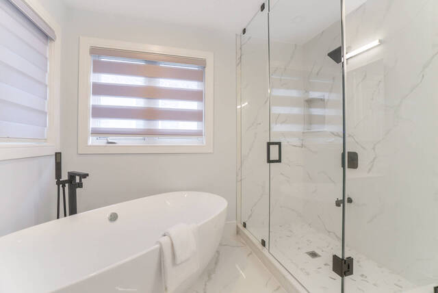 24 Maurice Coulter Mews, North York - photo 23