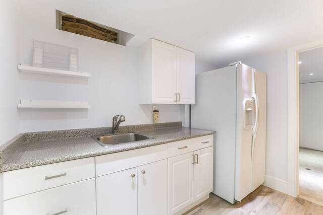 24 Maurice Coulter Mews, North York - photo 30
