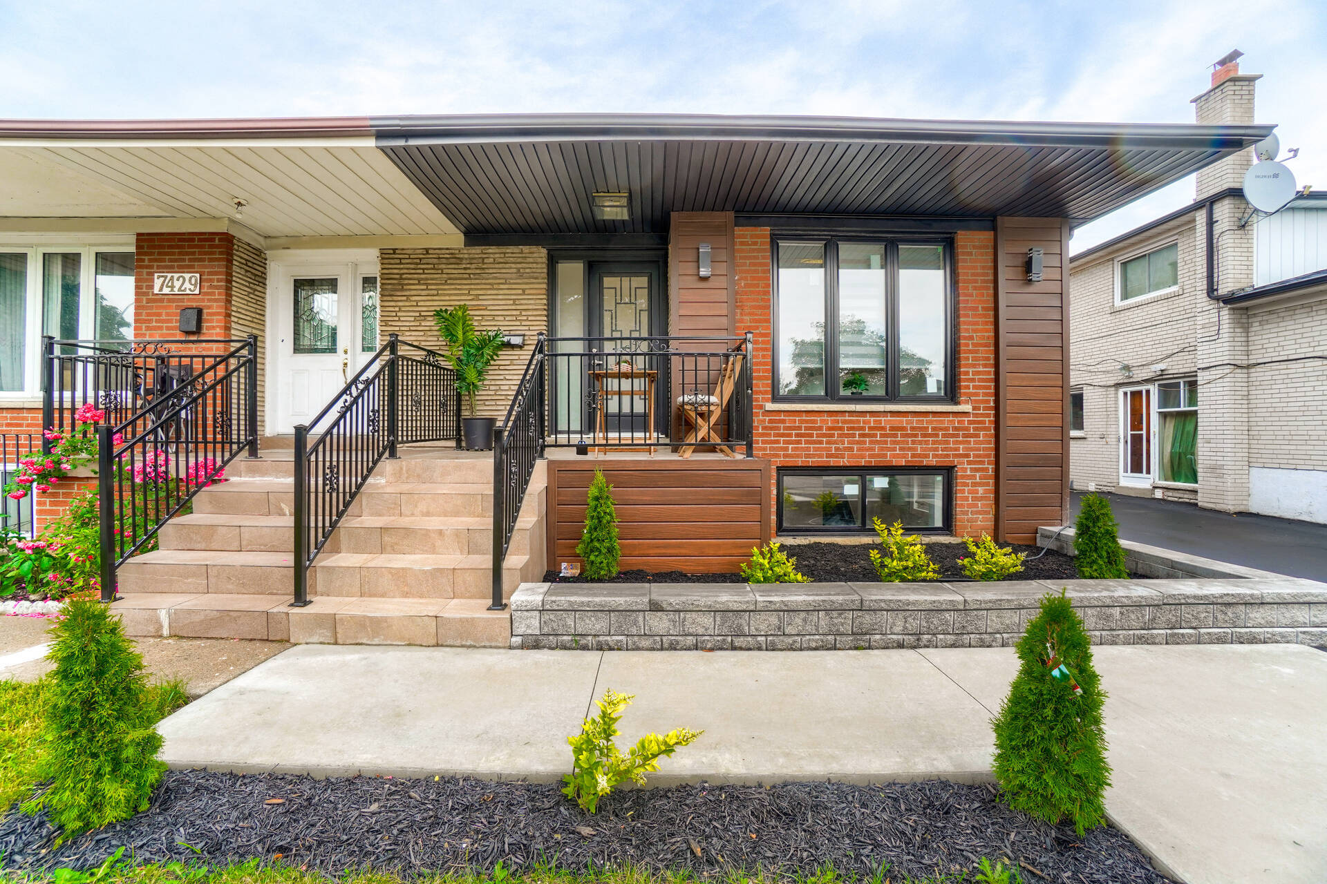 7427 Moodie Court, Mississauga - photo 4