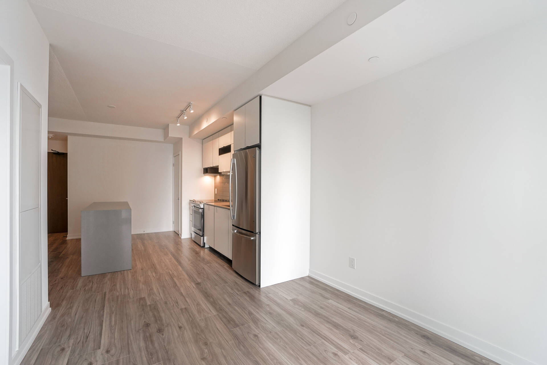 #2611-4065 Confederation Pkwy, Mississauga - photo 19