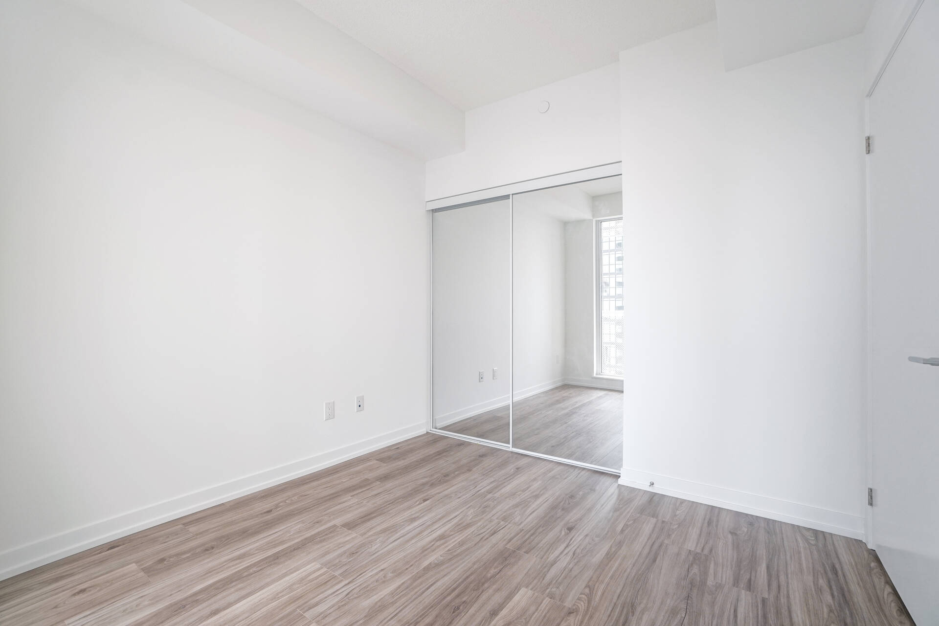 #2611-4065 Confederation Pkwy, Mississauga - photo 23