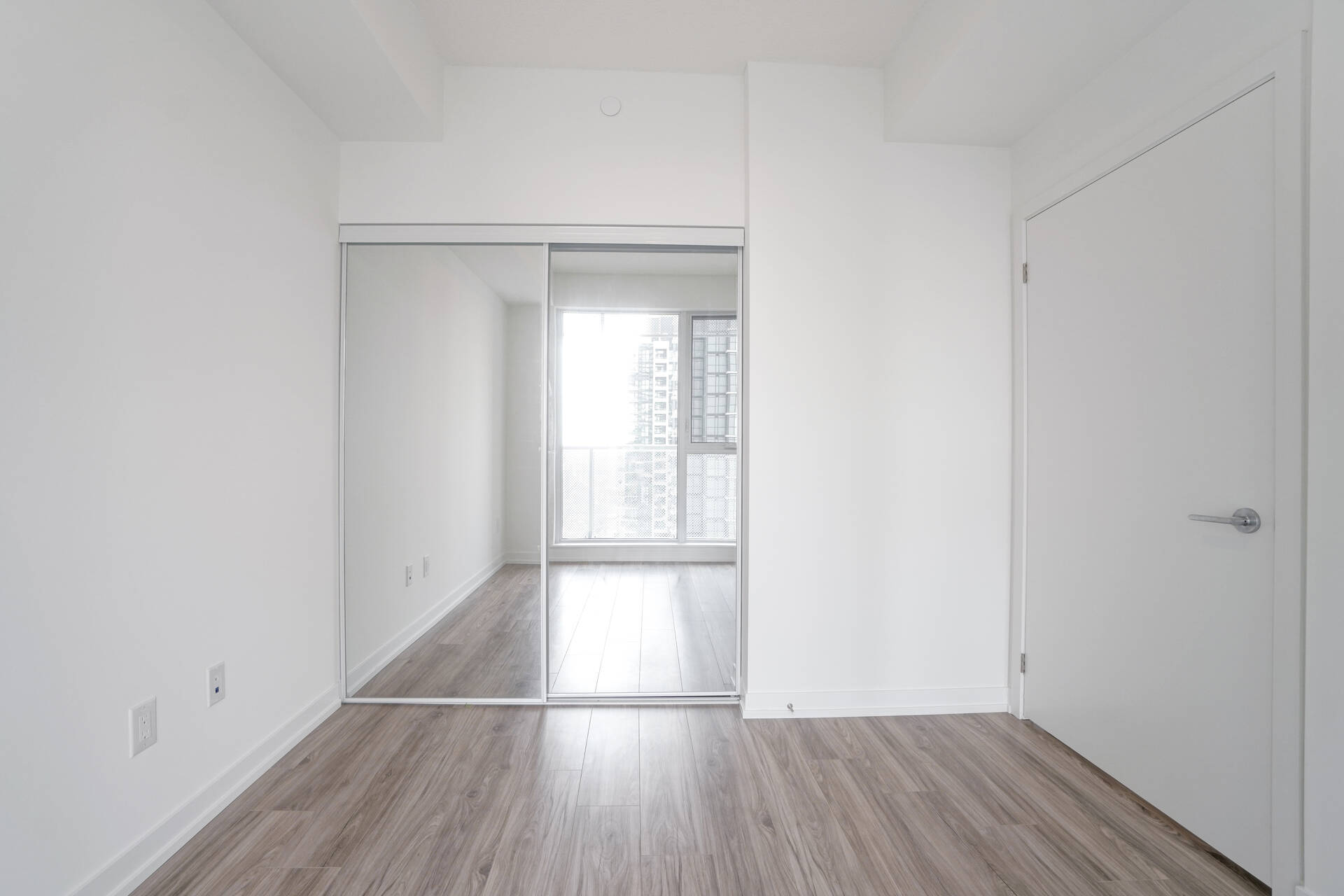 #2611-4065 Confederation Pkwy, Mississauga - photo 24