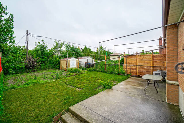 62 Spenvalley Drive, Toronto - photo 37