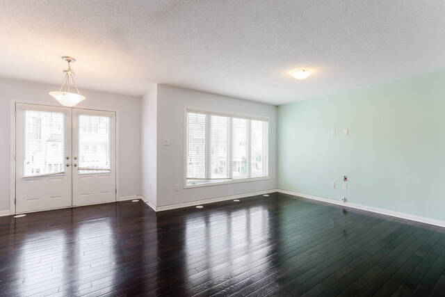 31 Suitor Court, Milton - photo 9