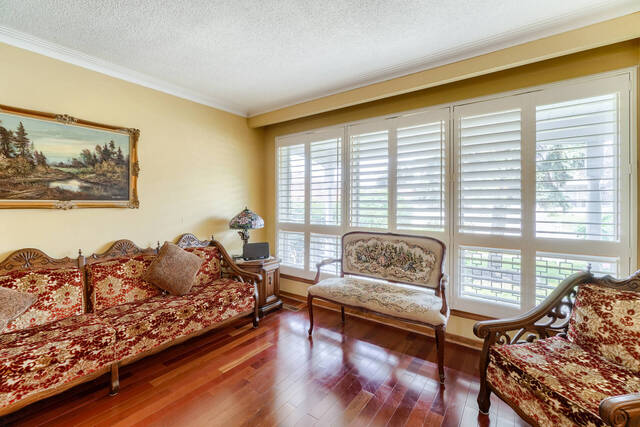 187 Falstaff Avenue, North York - photo 15