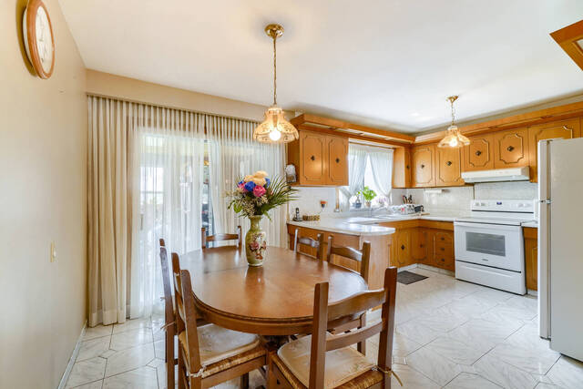 187 Falstaff Avenue, North York - photo 18