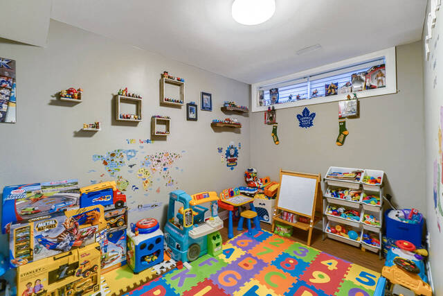 187 Falstaff Avenue, North York - photo 37