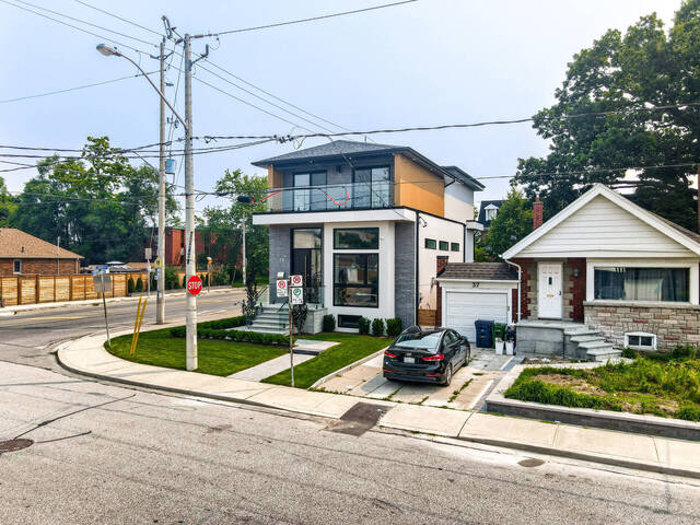 39 Lankin Boulevard, Toronto - photo 6