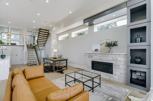 39 Lankin Boulevard, Toronto - photo 17