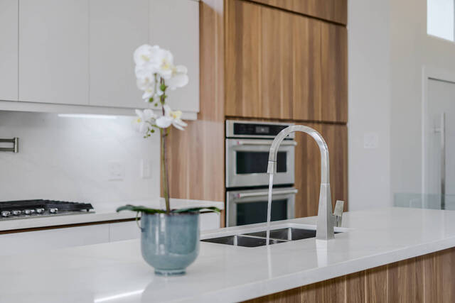 39 Lankin Boulevard, Toronto - photo 30