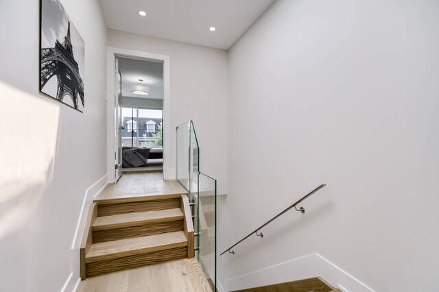 39 Lankin Boulevard, Toronto - photo 47
