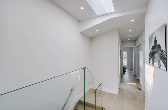 39 Lankin Boulevard, Toronto - photo 48