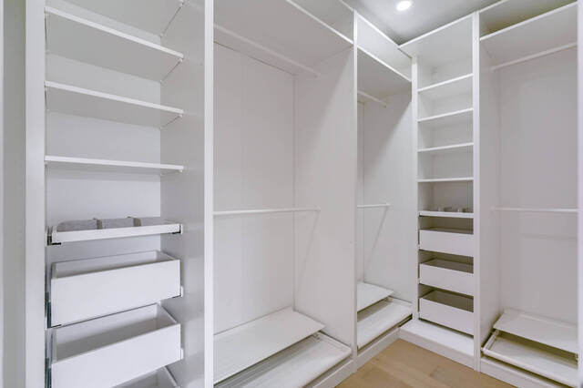 39 Lankin Boulevard, Toronto - photo 59