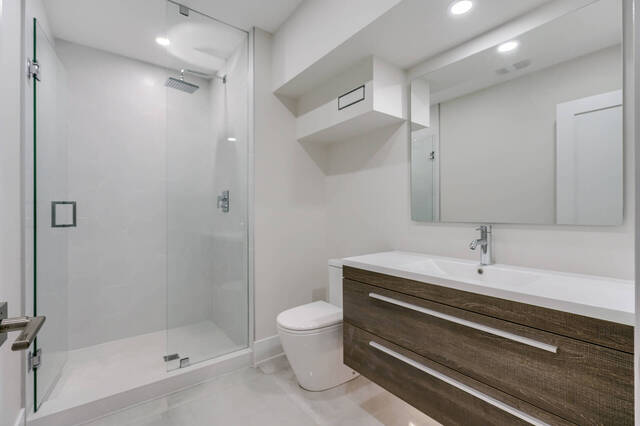 39 Lankin Boulevard, Toronto - photo 83