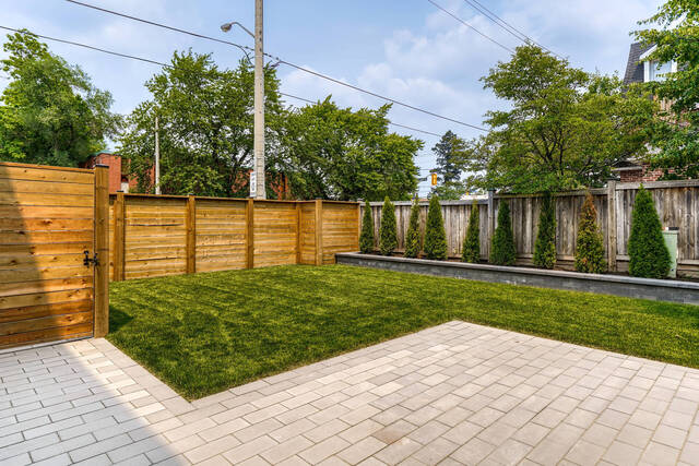 39 Lankin Boulevard, Toronto - photo 84