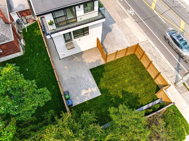 39 Lankin Boulevard, Toronto - photo 92