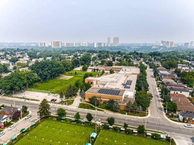 39 Lankin Boulevard, Toronto - photo 97