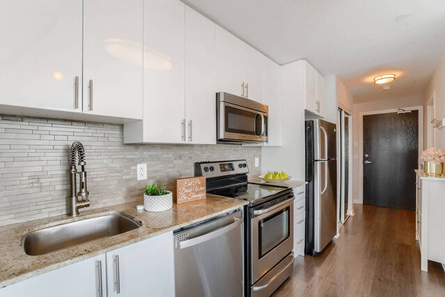 #1810-225 Sackville Street, Toronto - photo 10