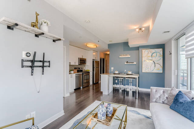 #1810-225 Sackville Street, Toronto - photo 17